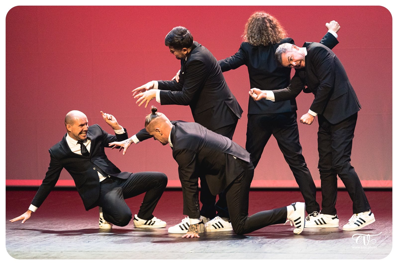 SERIOUSLY FUNNY (FAIR PLAY CREW)